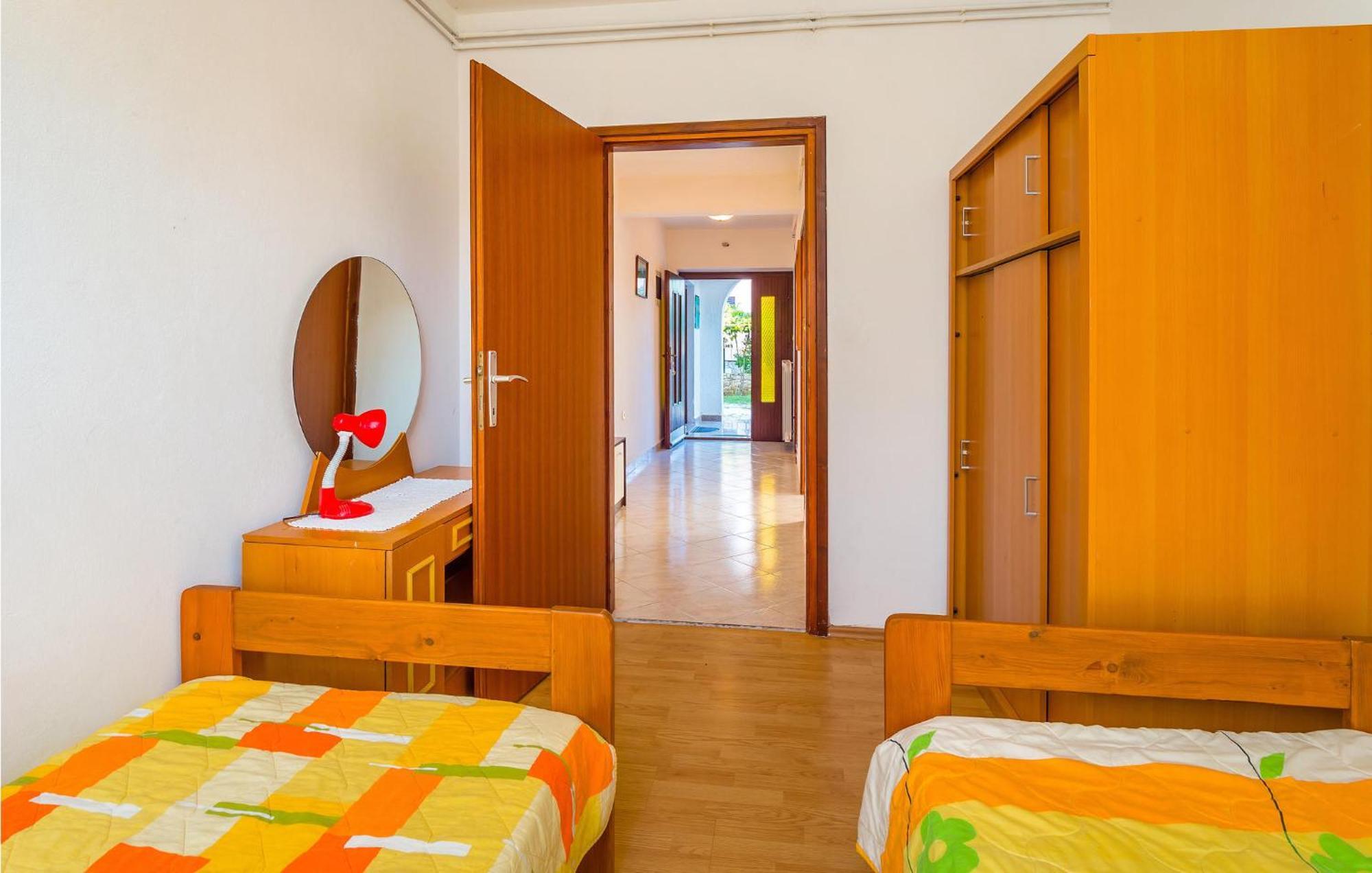 Awesome Apartment In Labin With Wifi Rasa Exterior photo